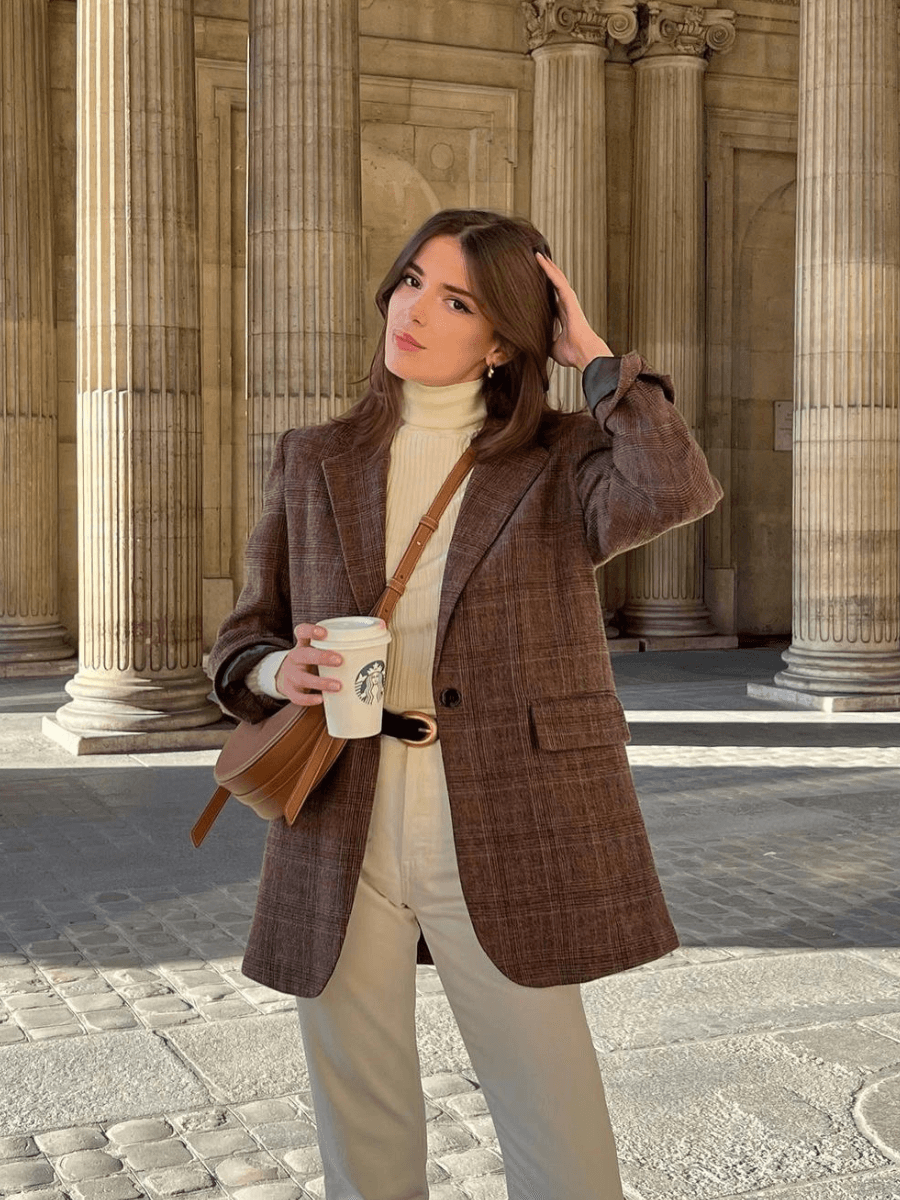 old money winter outfit checked blazer