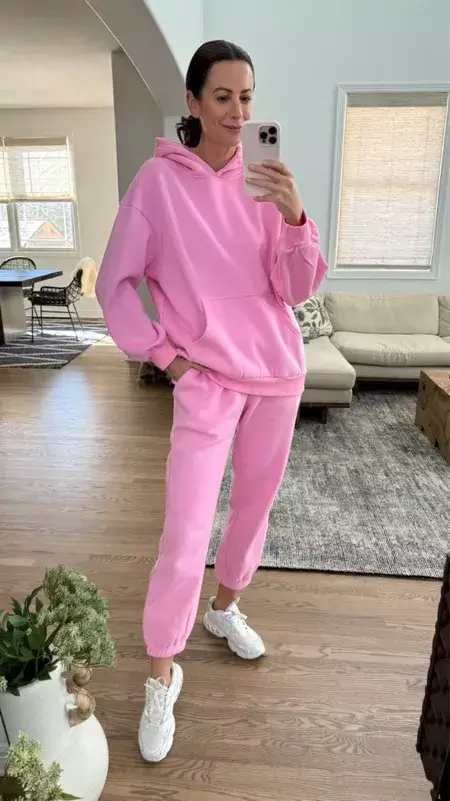 valentines day outfits pink set