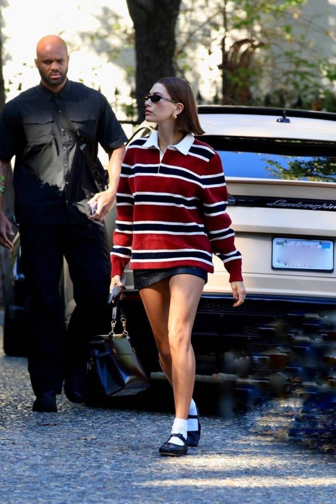 preppy outfits
 hailey  bieber