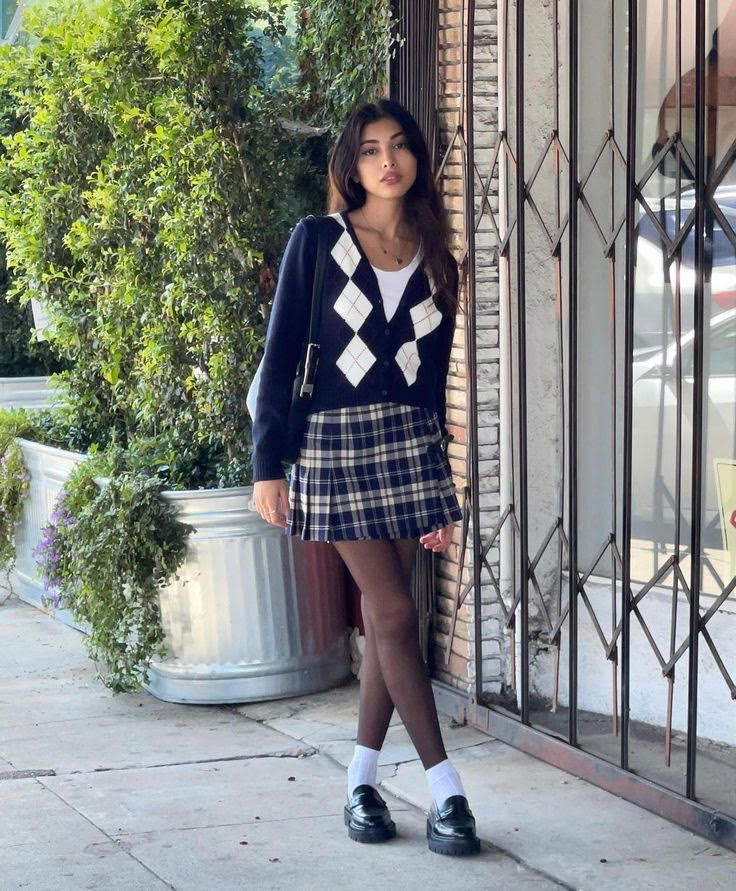 preppy aesthetic outfits
