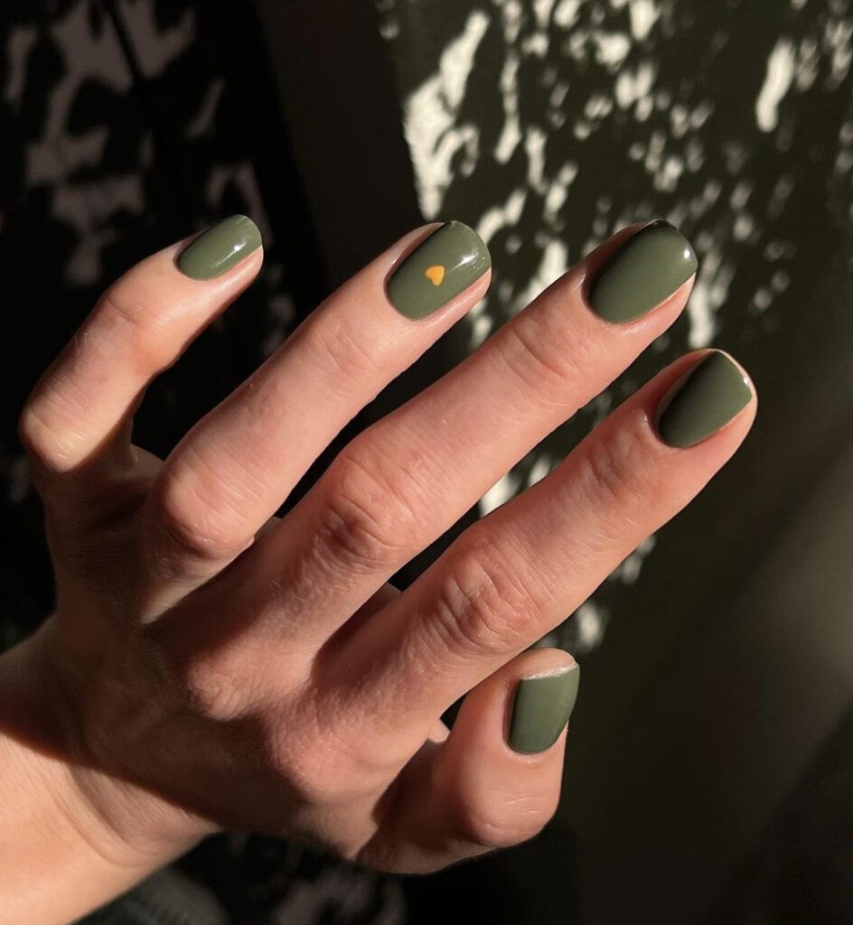 olive green nails