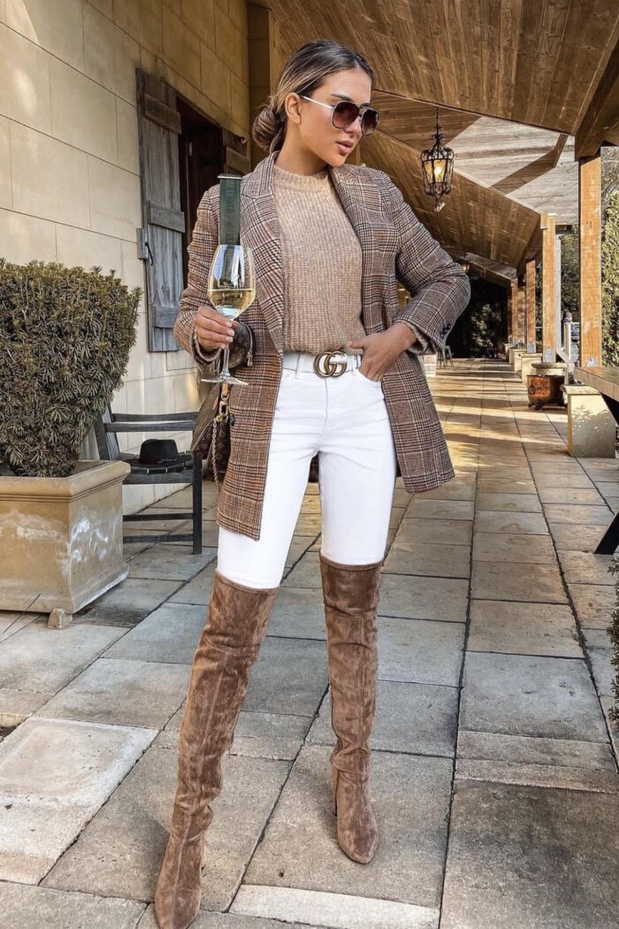 The Ultimate Guide to Fall Wine Tasting Outfits for Women