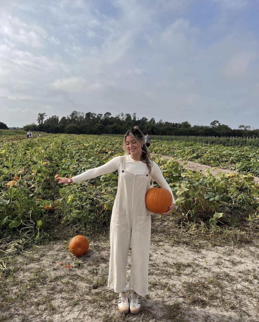 overalls, pumpkin patch