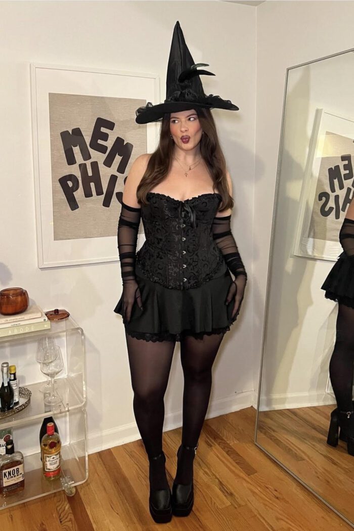 15+ Aesthetic Halloween Outfits That Are So Easy to Recreate